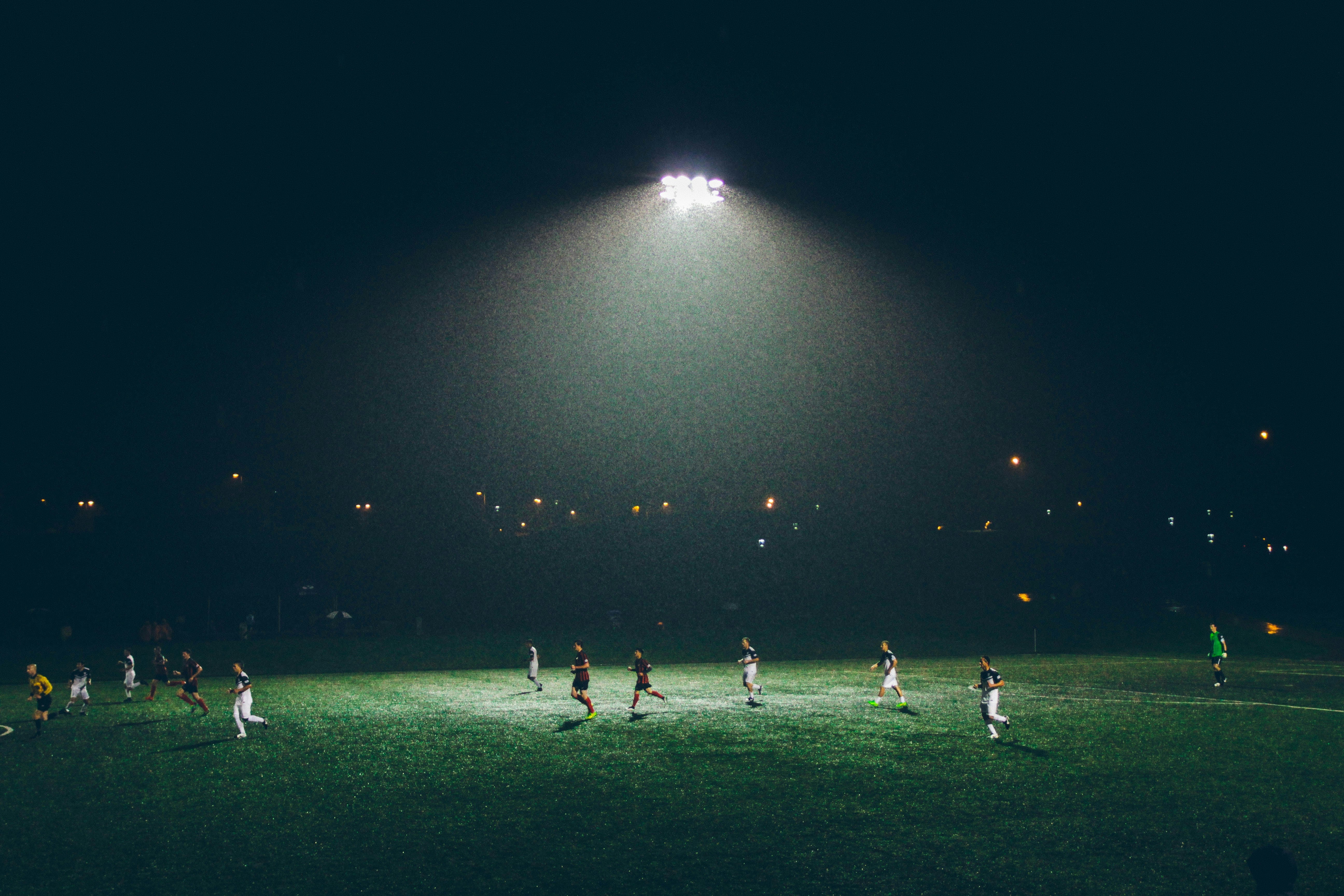 Football Recovery Guide: Cold + Compression, Heat + Compression, and Compression Only